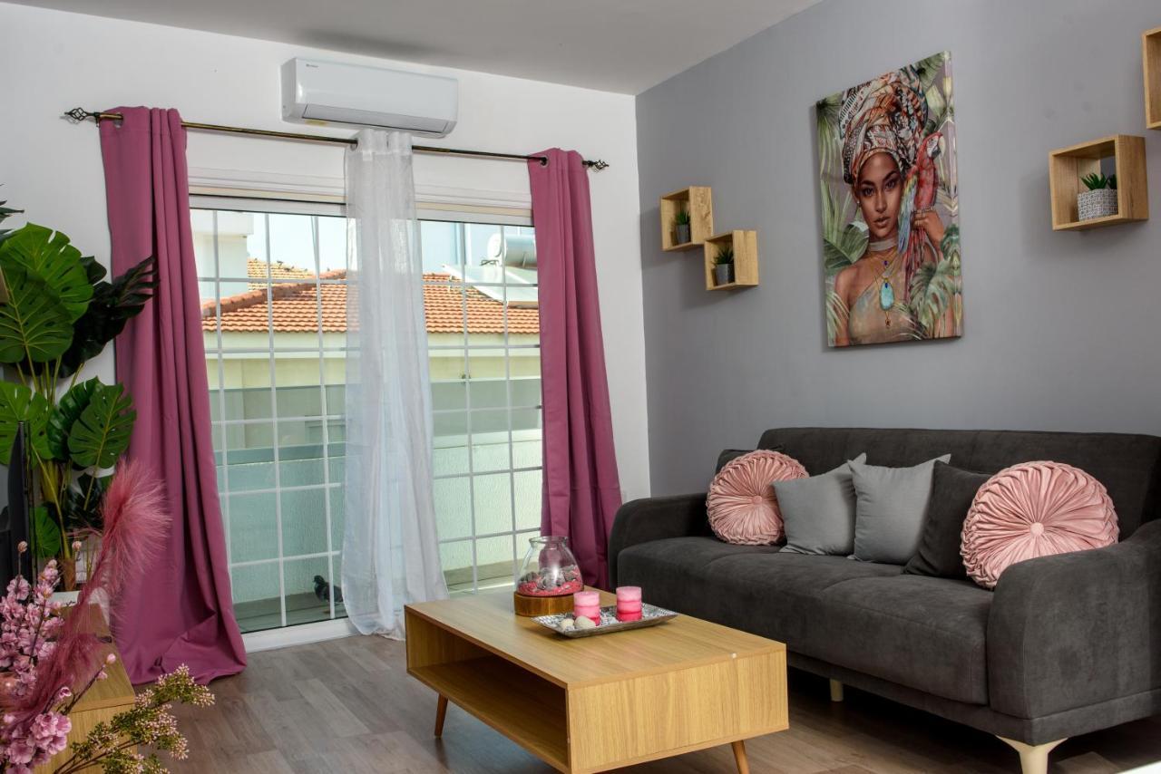Valdivian Flat 18 Apartment Larnaca Exterior photo