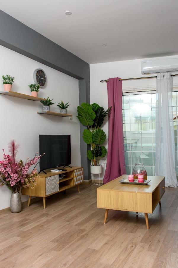 Valdivian Flat 18 Apartment Larnaca Exterior photo