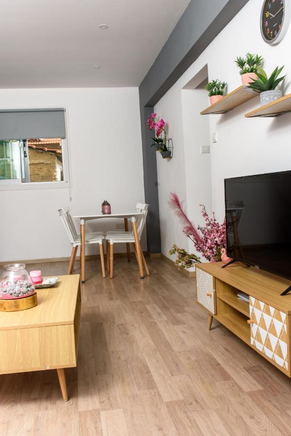 Valdivian Flat 18 Apartment Larnaca Exterior photo